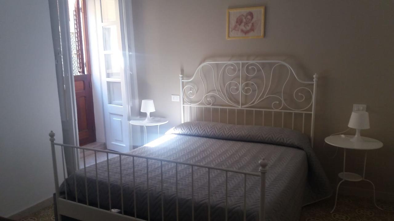 B&B Del Carmine Noto Bagian luar foto